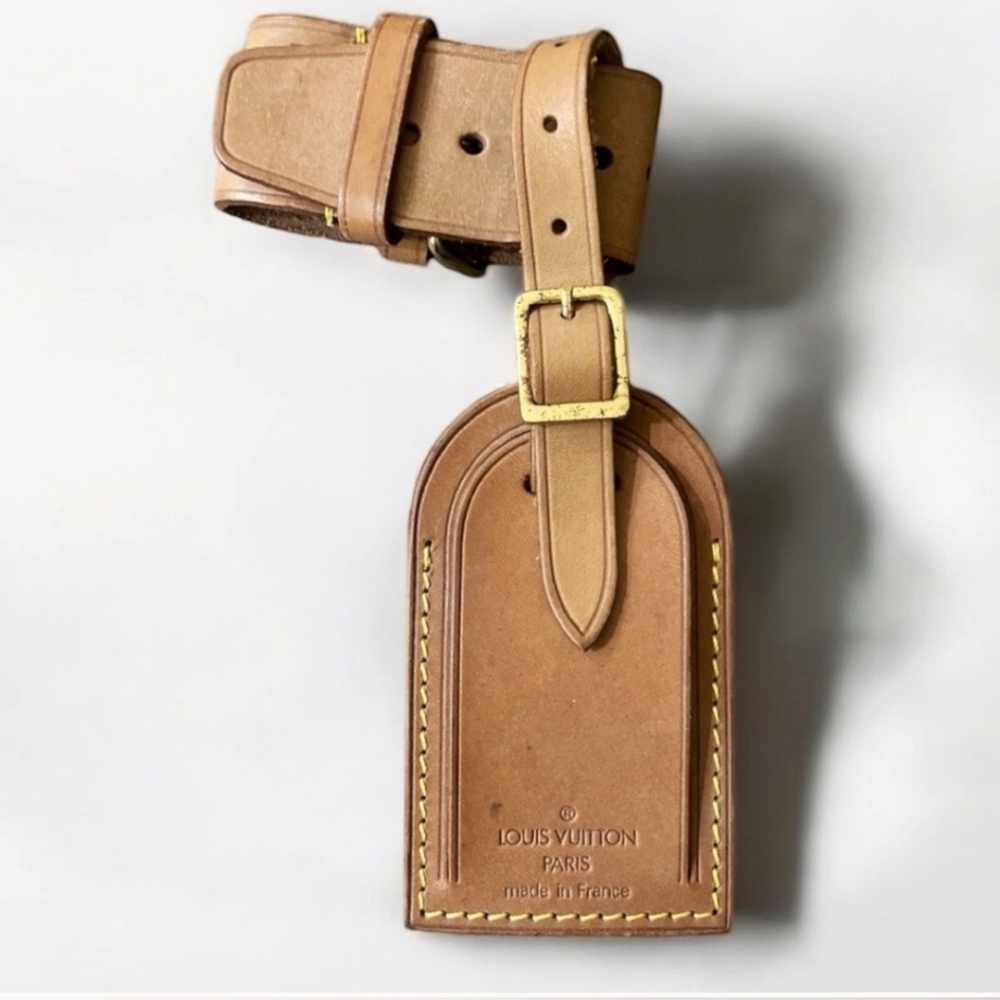 Louis Vuitton Tan Leather Luggage Tag